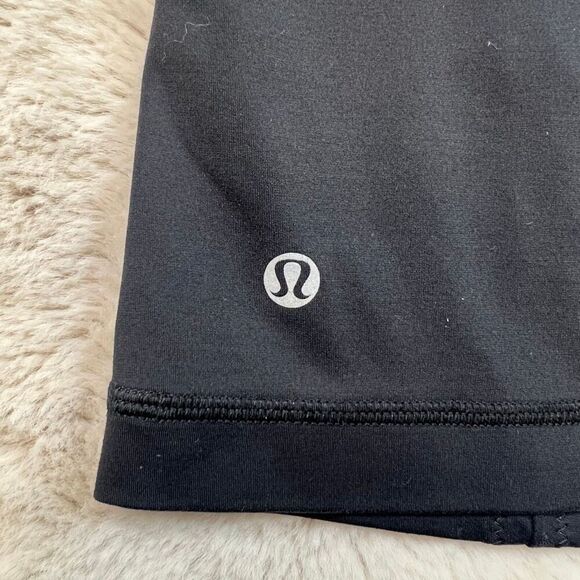 Lululemon Free To Be Tank Black Size 6 Built in Bra Criss Cross Back Athletic - Picture 6 of 9